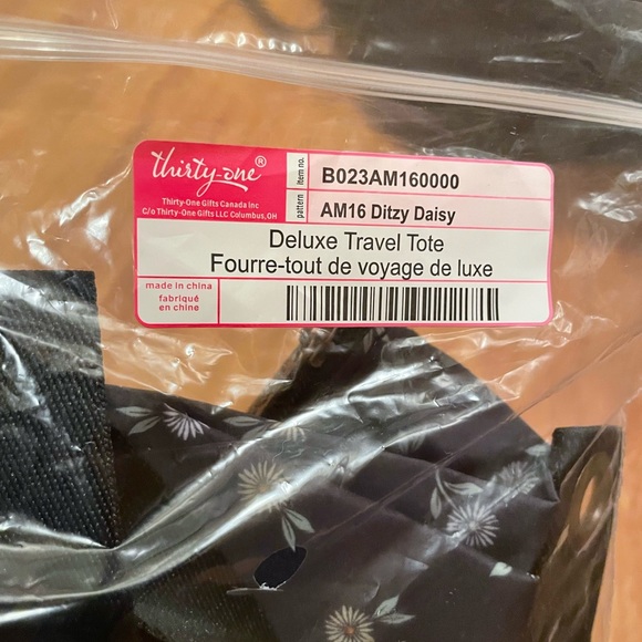 Deluxe travel tote - Picture 4 of 4